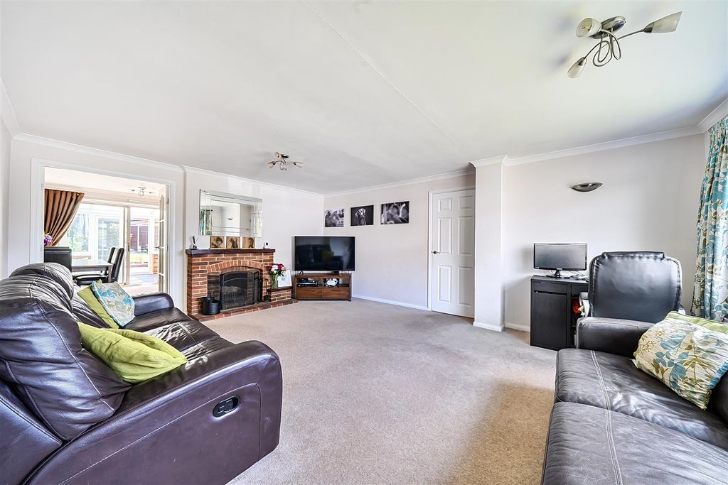 Property photo 2 of 20 1476843-3-6A2990152E0Ec.Jpg