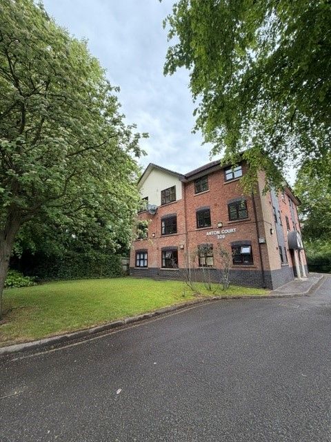 Property photo 1 of 5