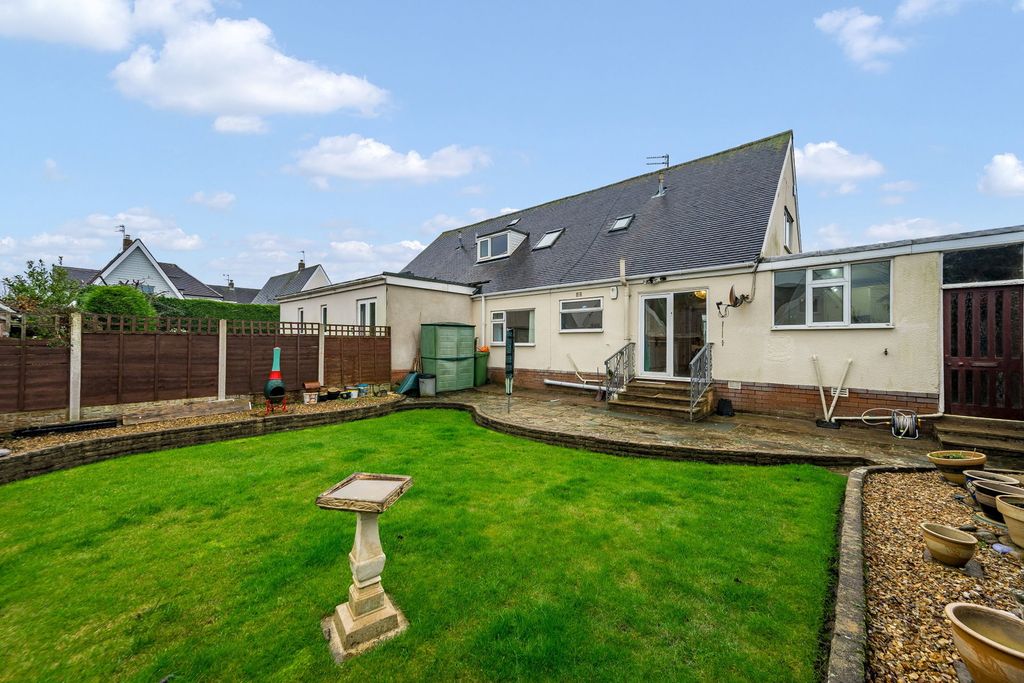 Property photo 3 of 30