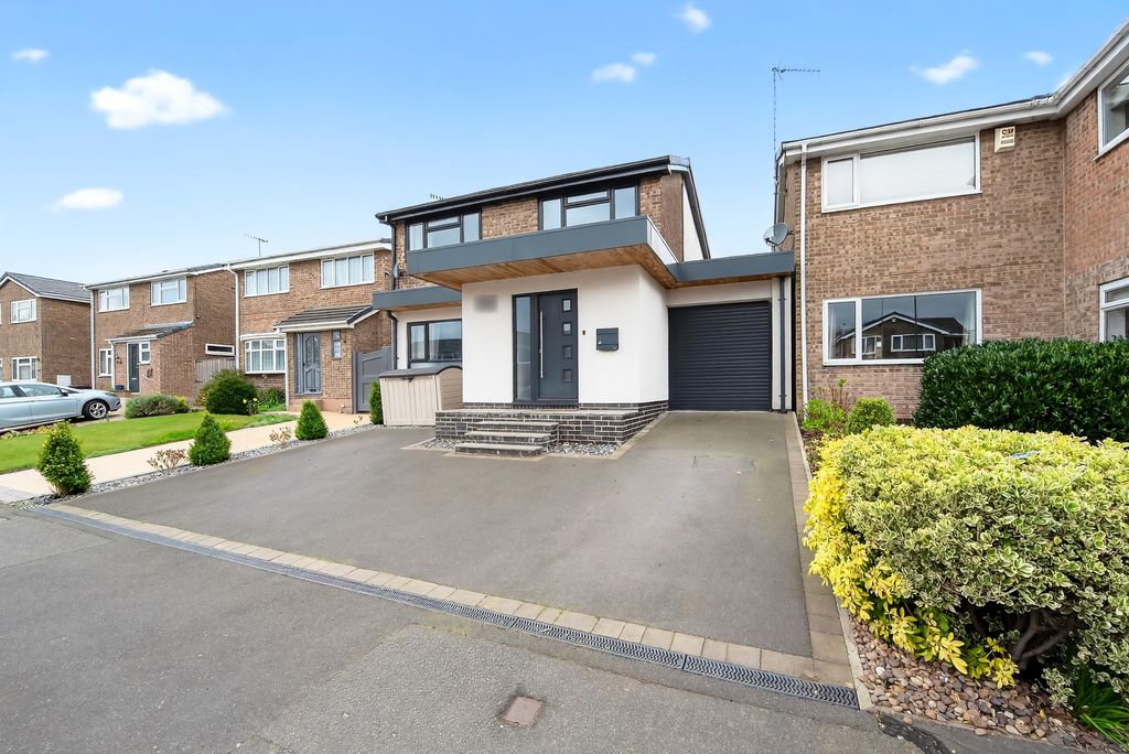 Property photo 2 of 20