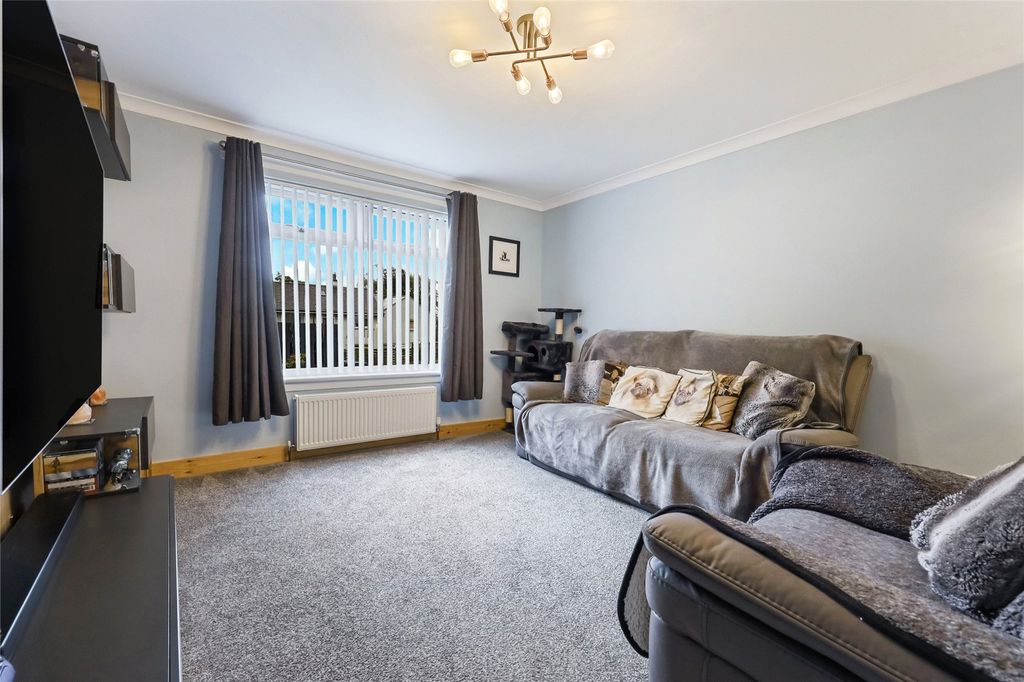 Property photo 3 of 18 Picture No. 03
