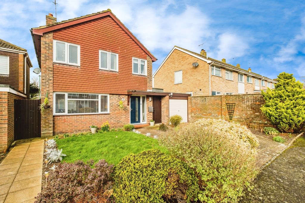 Property photo 1 of 25