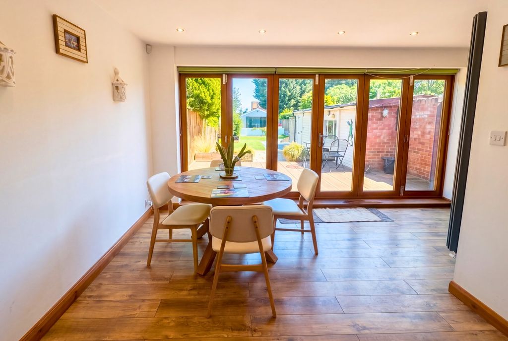 Property photo 3 of 26 5197546