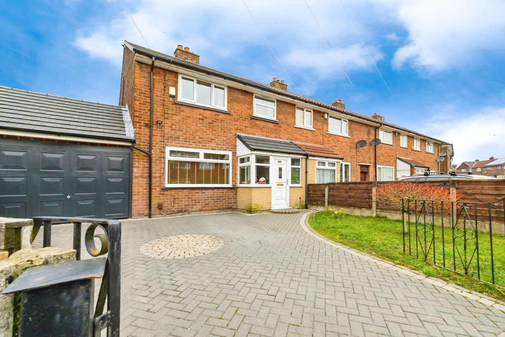 Property photo 1 of 17 Front