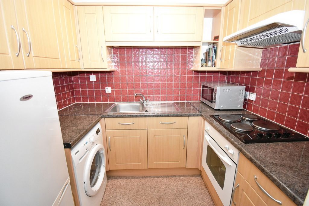 Property photo 2 of 9 Pbox-Img.Jpg