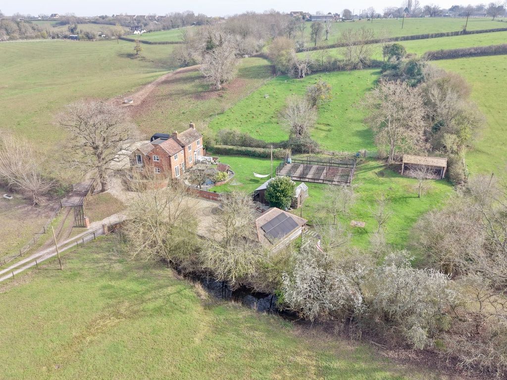 Property photo 1 of 27