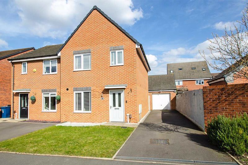 Property photo 1 of 23 Photo 2