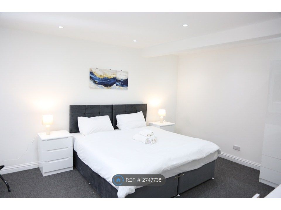 Property photo 1 of 35