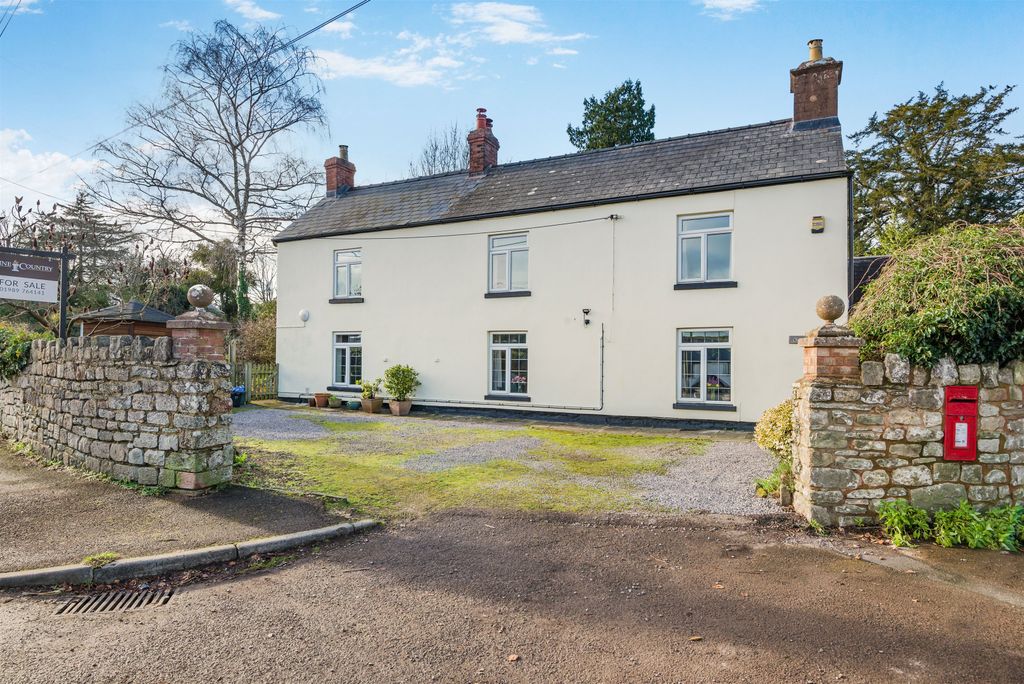 Property photo 1 of 25