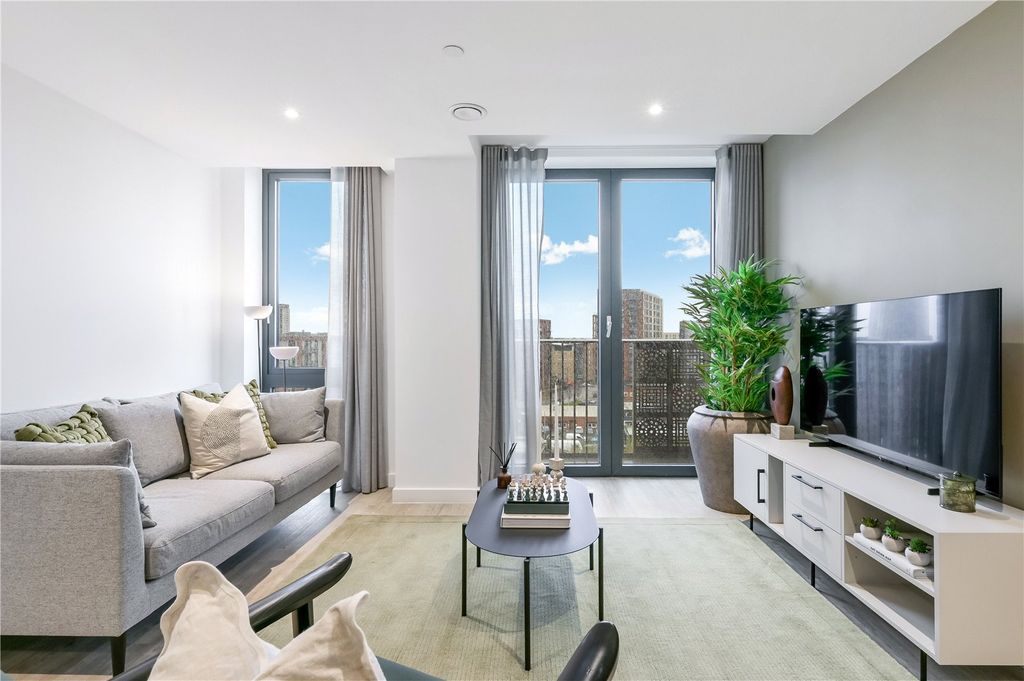 Property photo 2 of 12 Picture No. 13