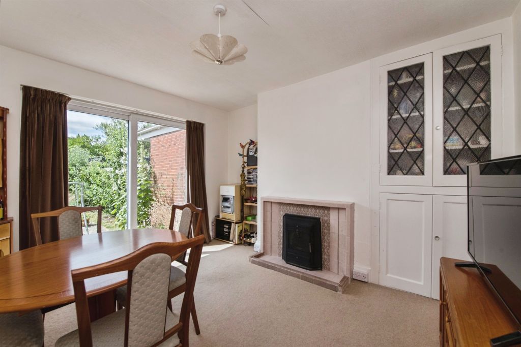 Property photo 3 of 13