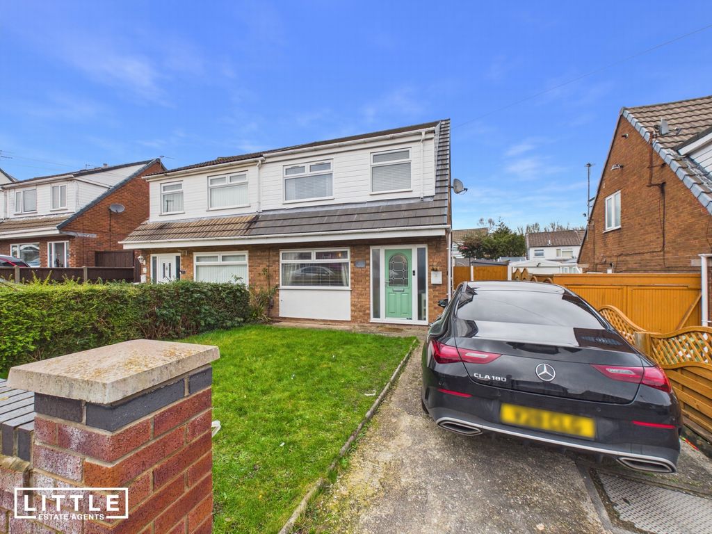 Property photo 1 of 25 Photo 18