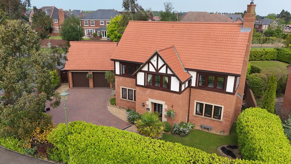 Property photo 1 of 50