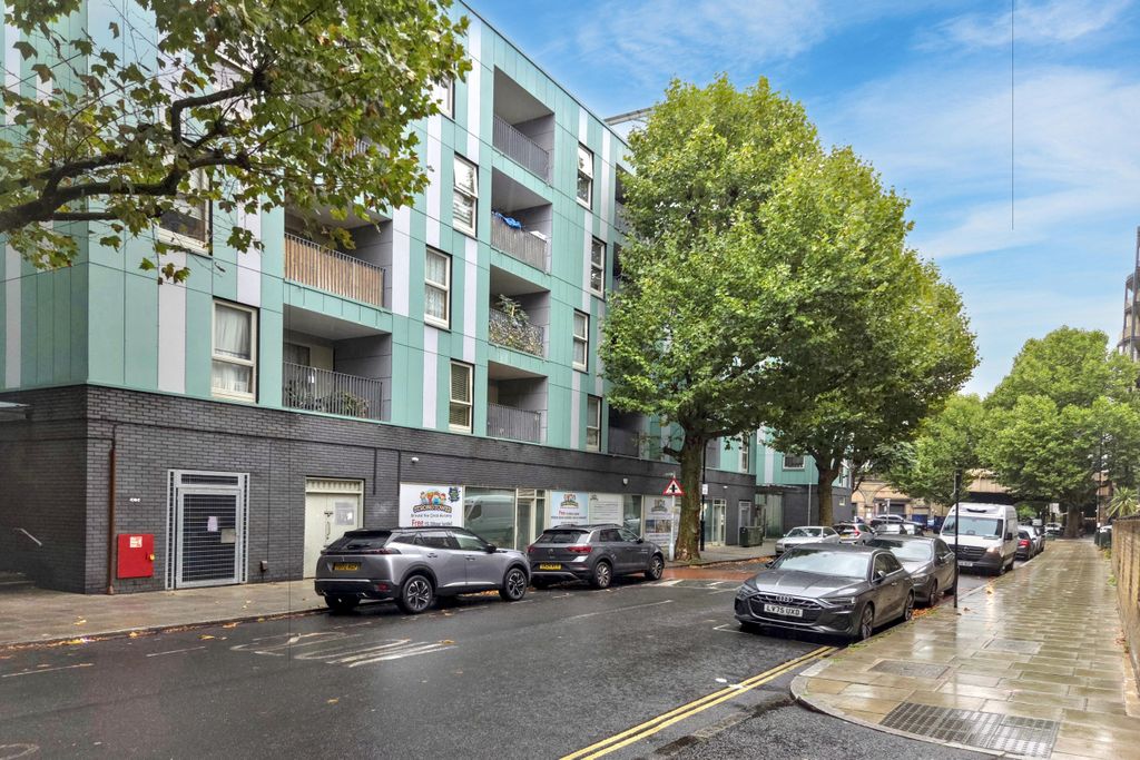 Property photo 3 of 3 89 Spa Road, Bermondsey, London Se16 3Qt