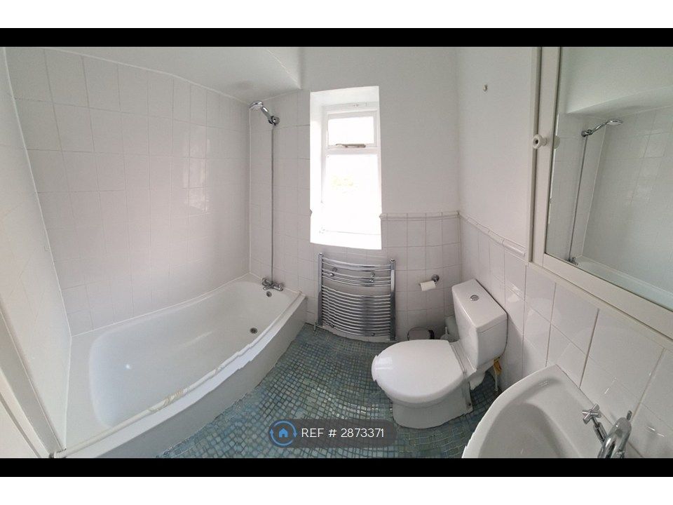 Property photo 3 of 5 Bathroom