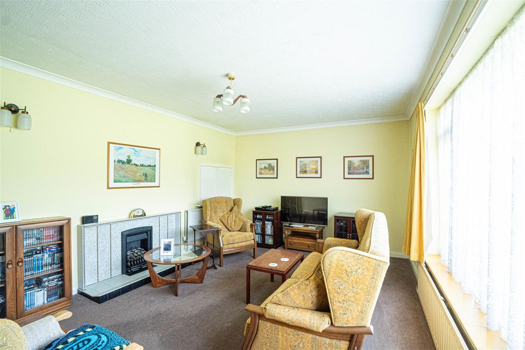 Property photo 3 of 27 Dsc06033.Jpg