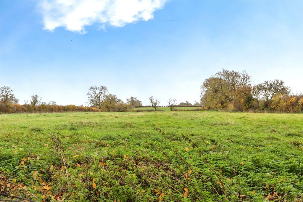 Property photo 2 of 23 Picture No. 28