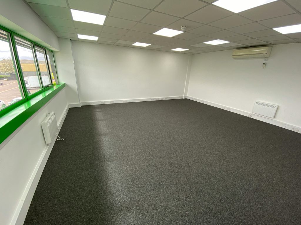 Property photo 3 of 4 Rainham Thames View D3 Office.Jpg