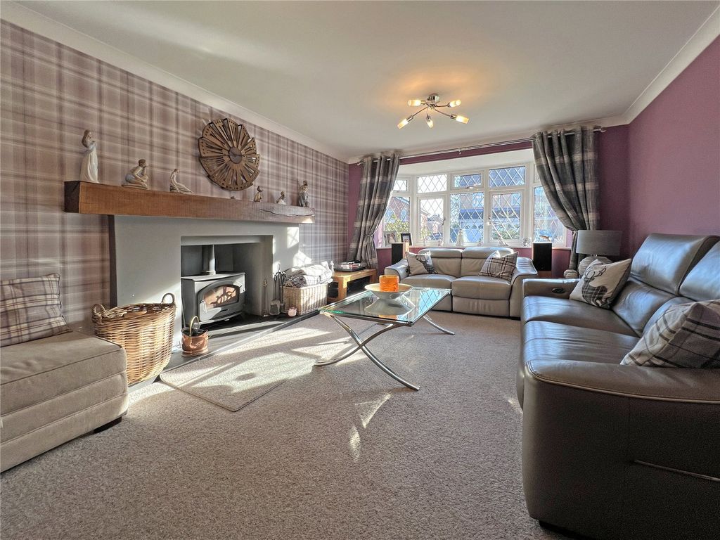 Property photo 3 of 32 Picture No. 19