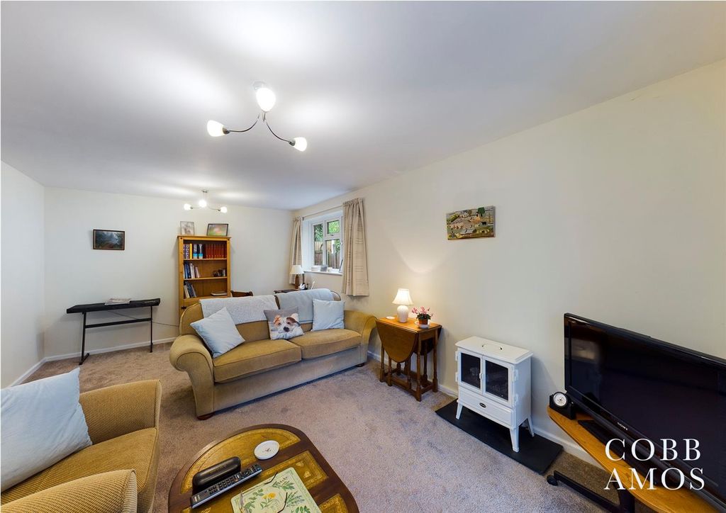 Property photo 2 of 23 Adp-002.Jpg