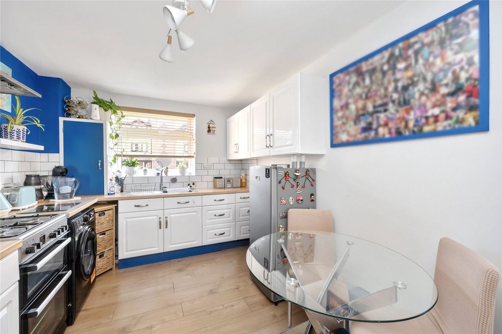 Property photo 3 of 11 Picture No. 07