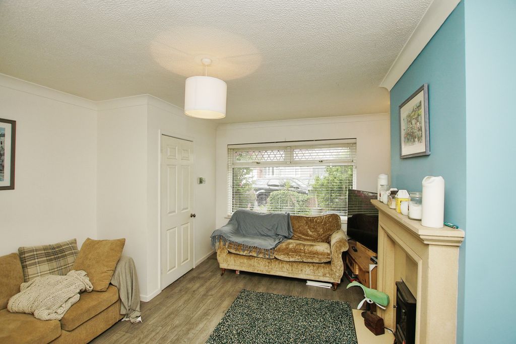 Property photo 2 of 15 Photography
