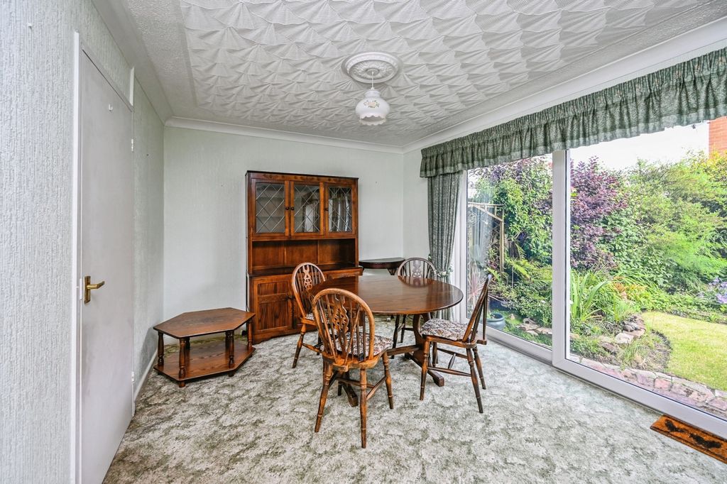 Property photo 2 of 8 Dining Room