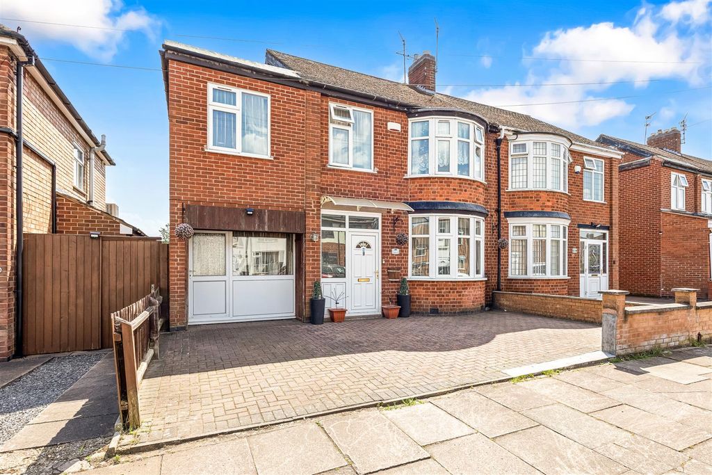 Property photo 1 of 29 Image.29.Jpg