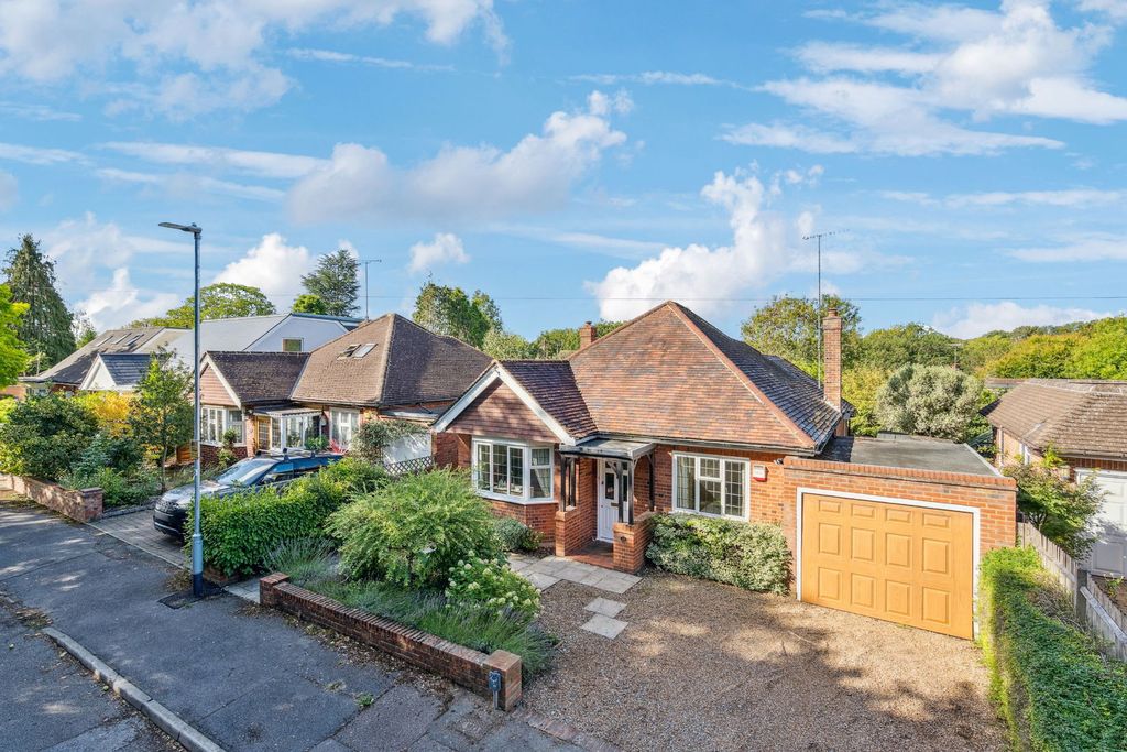 Property photo 1 of 24