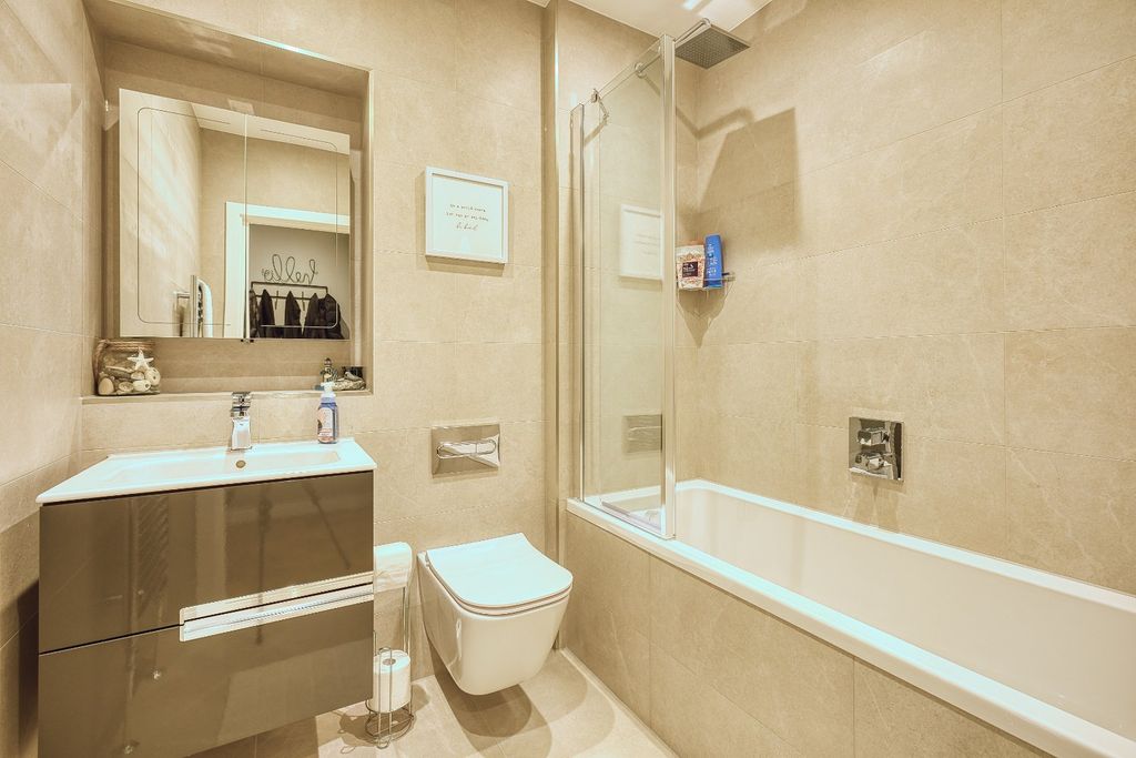 Additional image 19 of 3 bed flat for sale4 Sea View, Ramsgate CT11