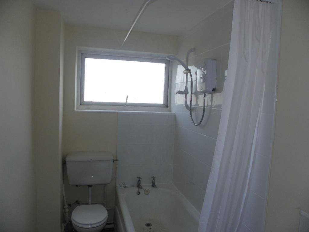 Property photo 3 of 3