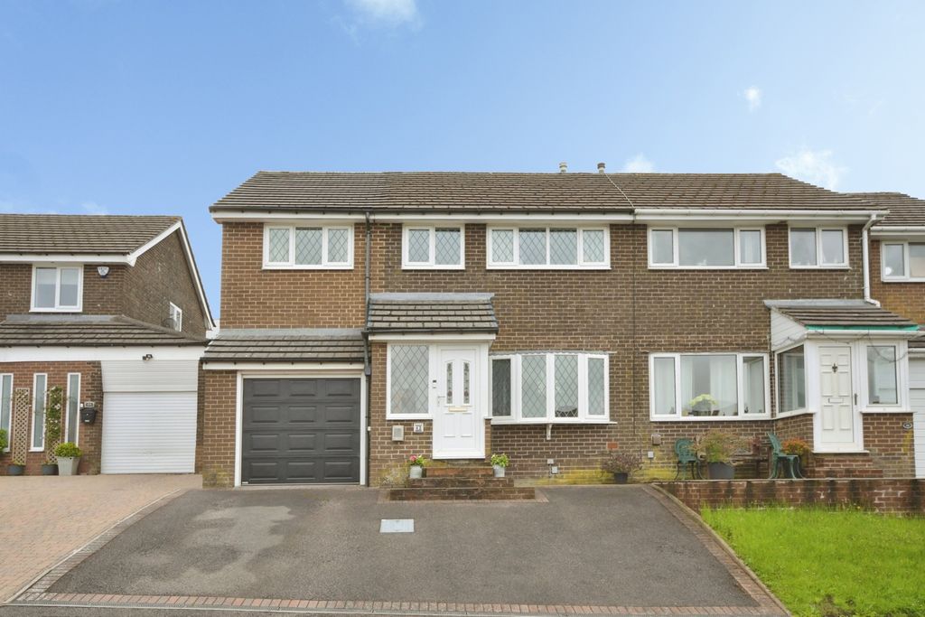 Property photo 1 of 25 Pbox-Img.Jpg