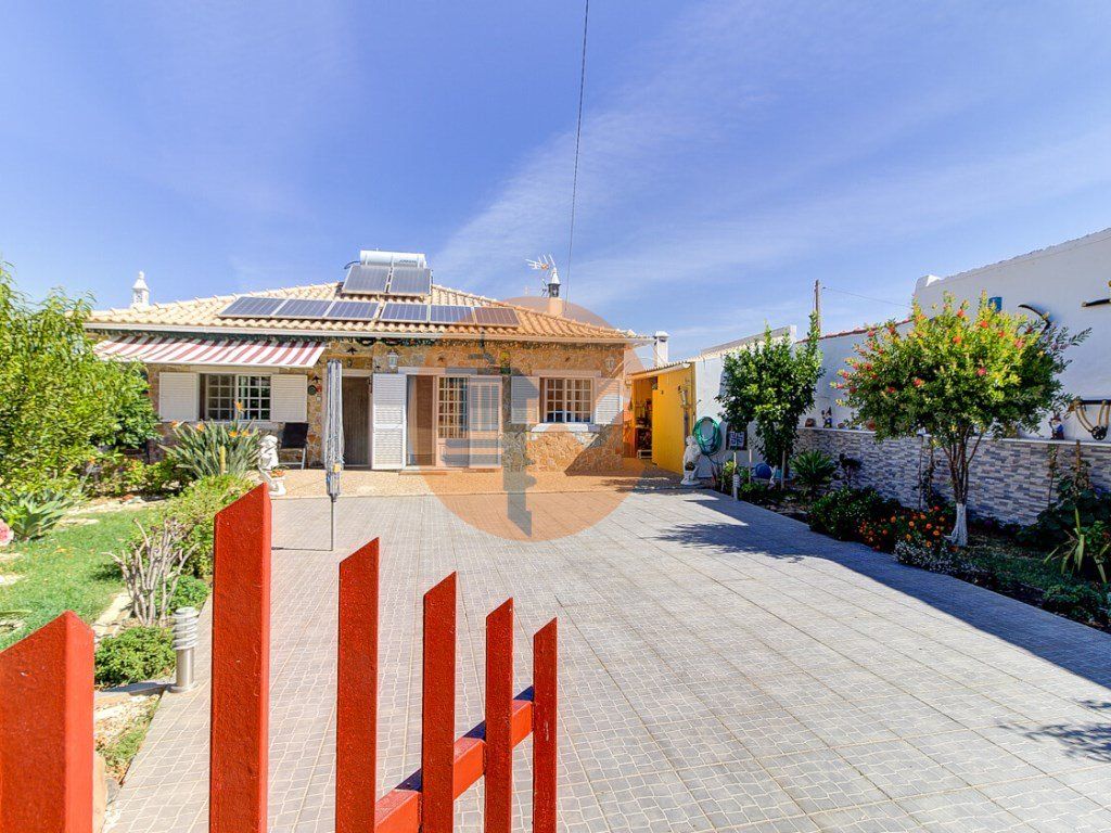 Property photo 1 of 51 Independent 3+1 Bedroom Villa With Pool And Garden Pereiro, Alcoutim