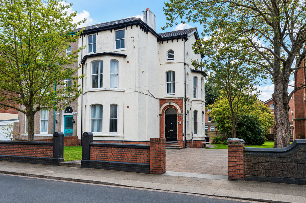 Property photo 1 of 7