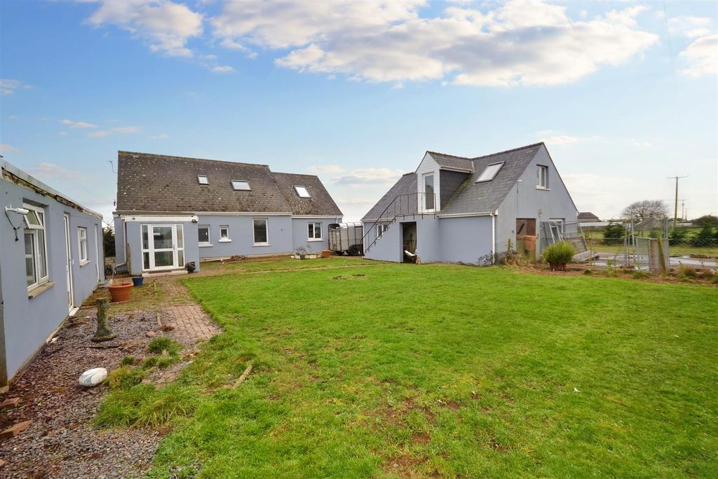 Additional image 24 of 4 bed detached bungalow for saleWaterston Road, Milford Haven SA73
