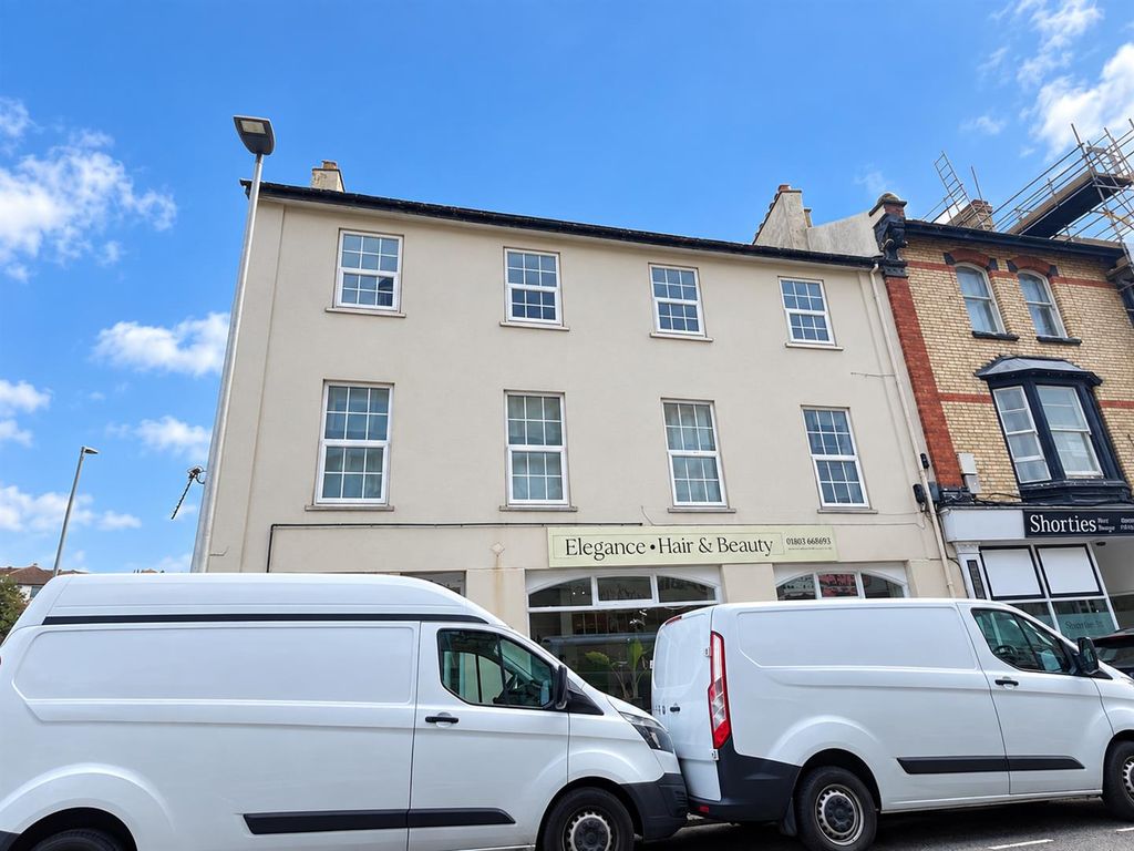 Property photo 1 of 13 Front Aspect - Top Floor Flat (Ai Enhanced Image).