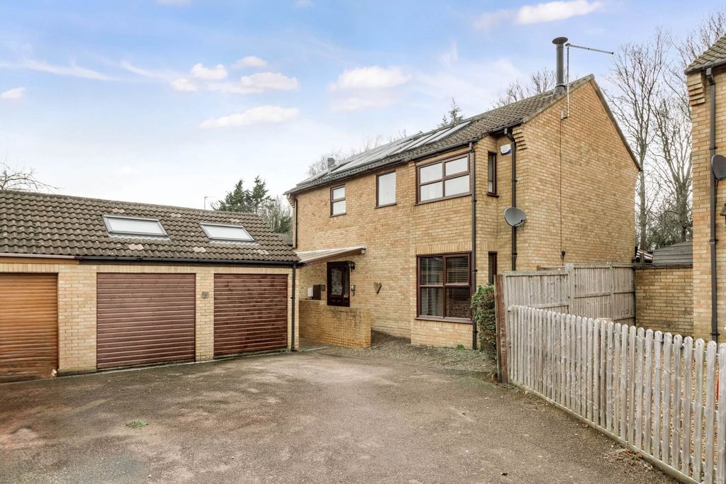 Property photo 1 of 20