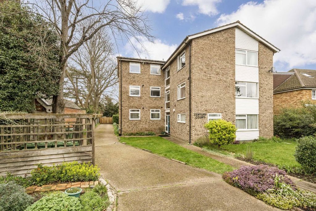 Property photo 1 of 6