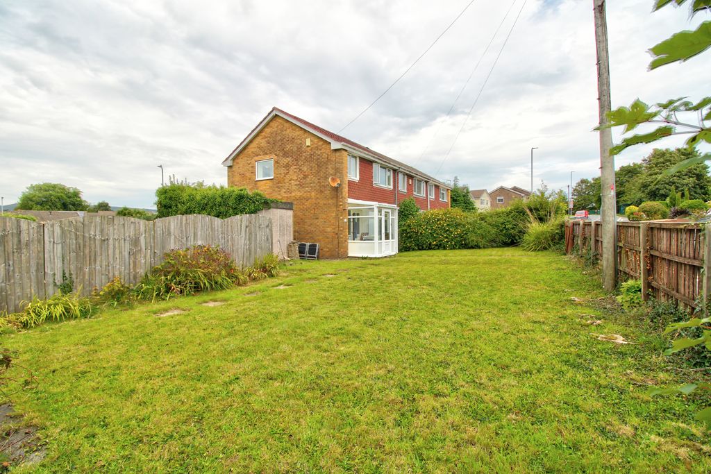 Property photo 1 of 14 Img_5863_4_5_Realistic