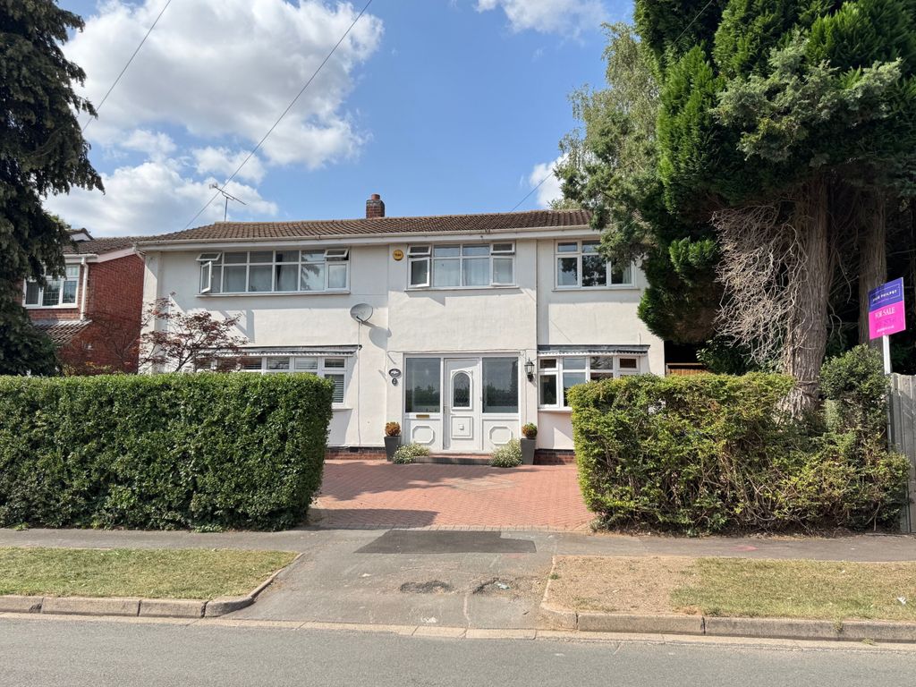 Property photo 2 of 16 Front