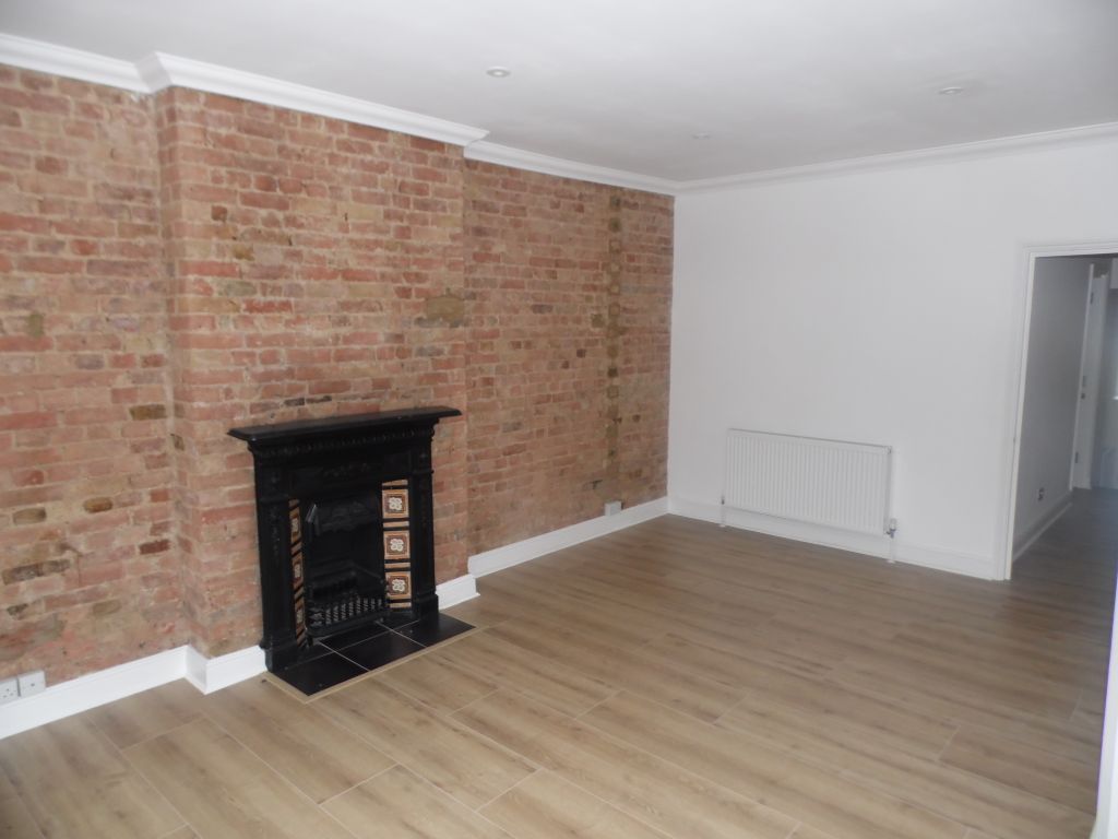 Property photo 3 of 29