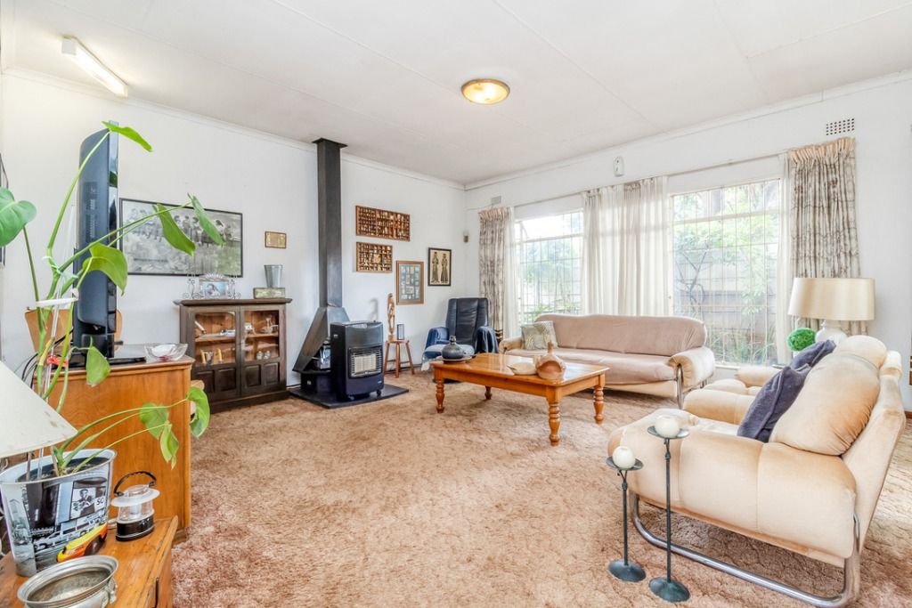 Property photo 3 of 21