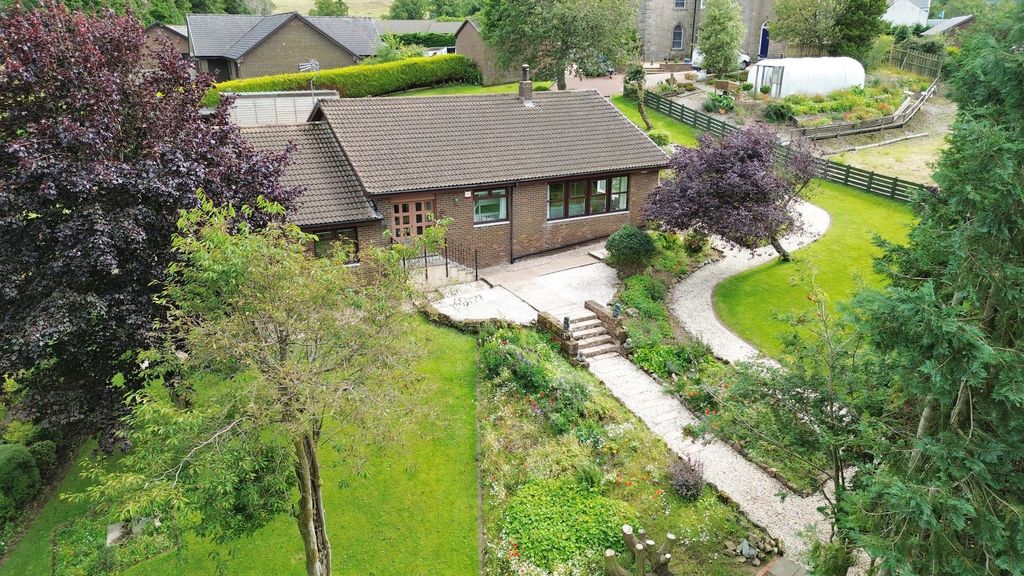 Property photo 2 of 36 Drone Property