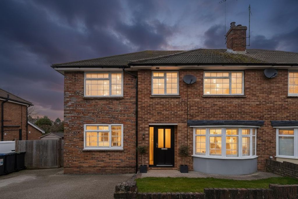 Property photo 1 of 29