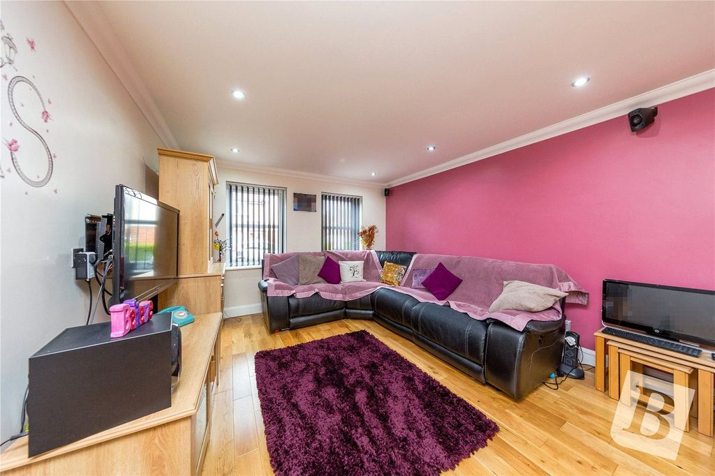 Property photo 2 of 14 Lounge/Diner