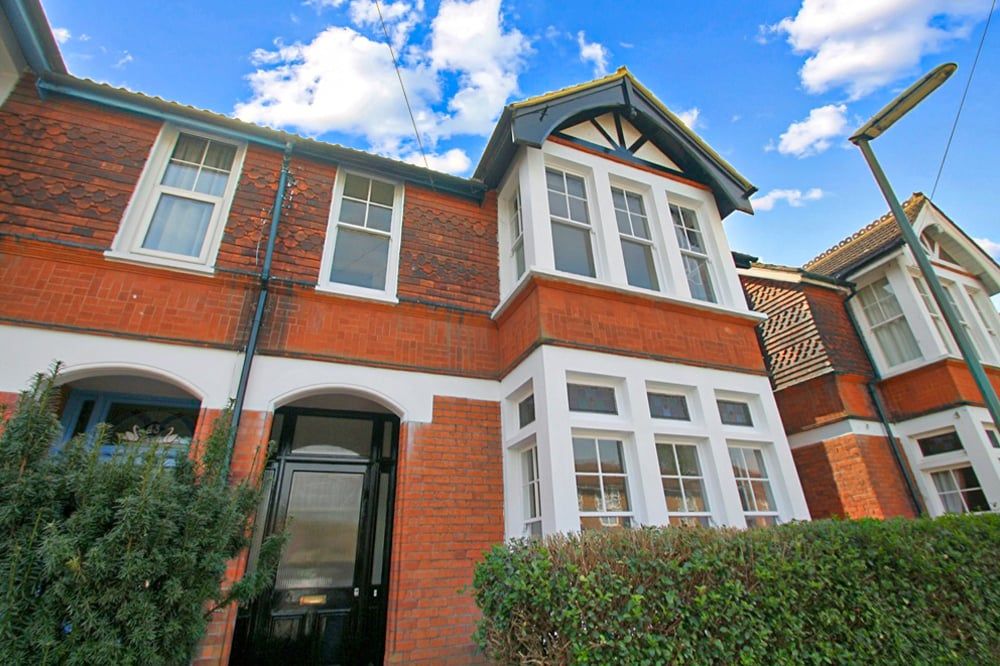 Property photo 1 of 9