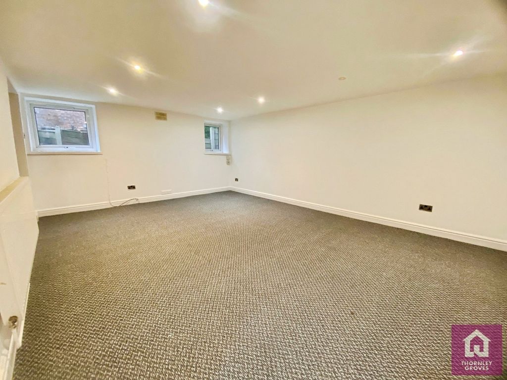 Property photo 3 of 11 Picture No. 06