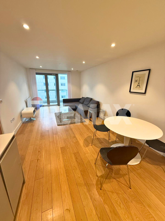 Property photo 3 of 12