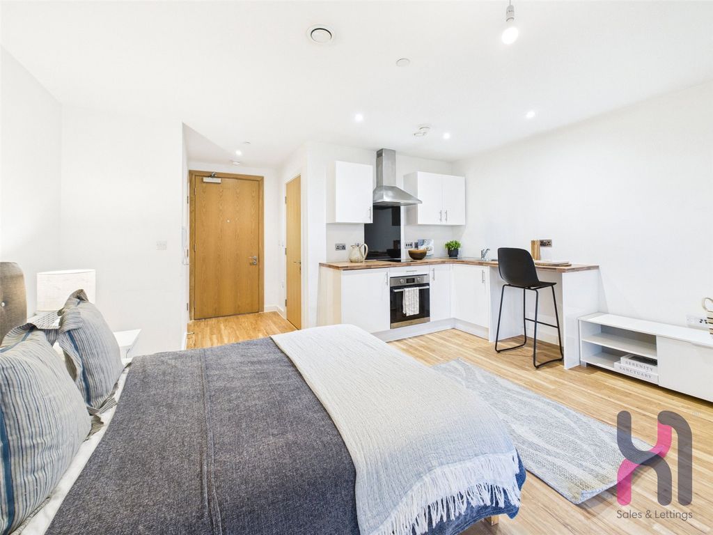 Property photo 3 of 6 Picture No. 19