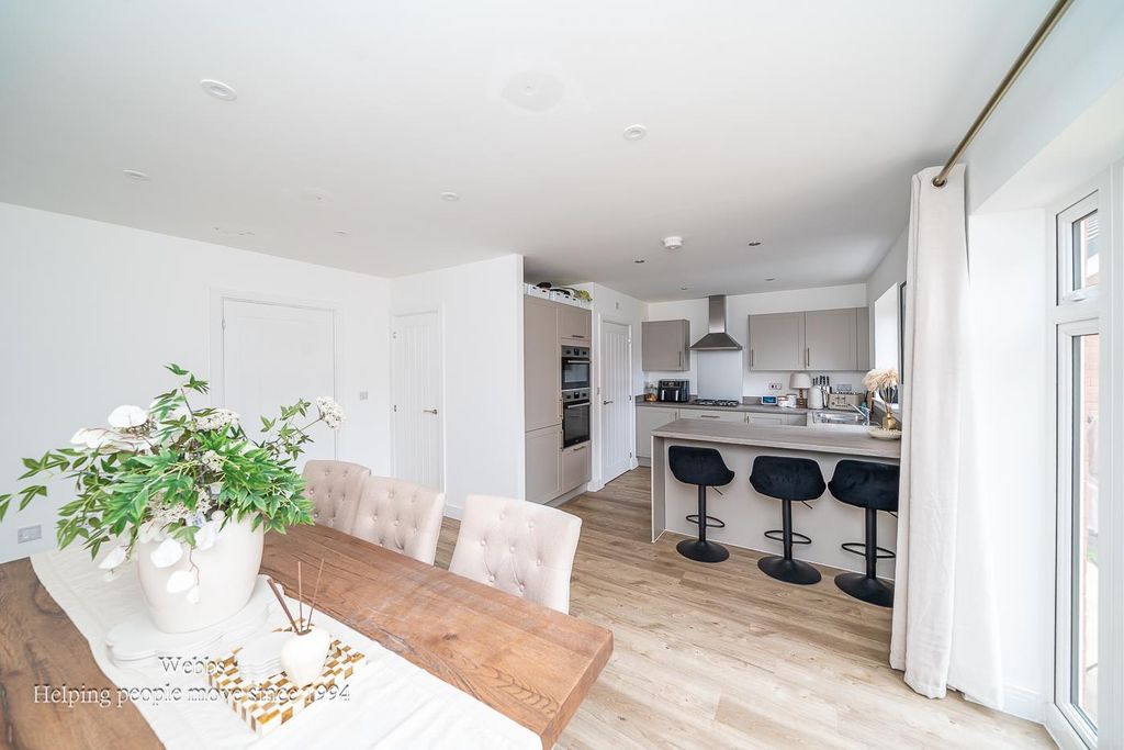 Property photo 2 of 50 Webbs-16.Jpg